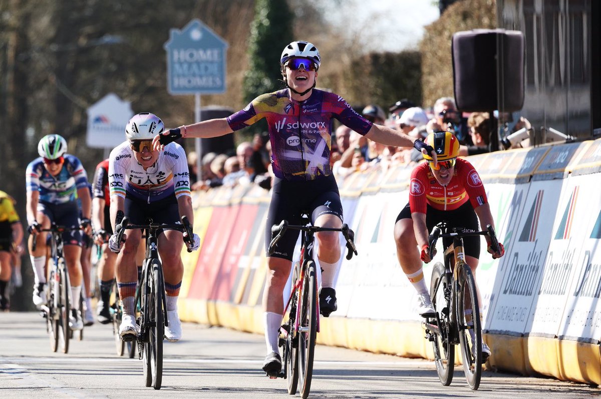 DziamborKarol's tweet image. Skład reprezentacji Polski na Tour de Pologne Women’s: 

Kaja Rysz (Roland)
Marta Lach (SD Worx )
Marta Jaskulska (CERATIZIT)
Karolina Perekitko (Winspac3h
Laura Choma (CHOMA RACING TSR)
Weronika Wąsaty (Klub Kolarski Ziemia Darłowska)

Świetnie się ten wyścig zapowiada🔥