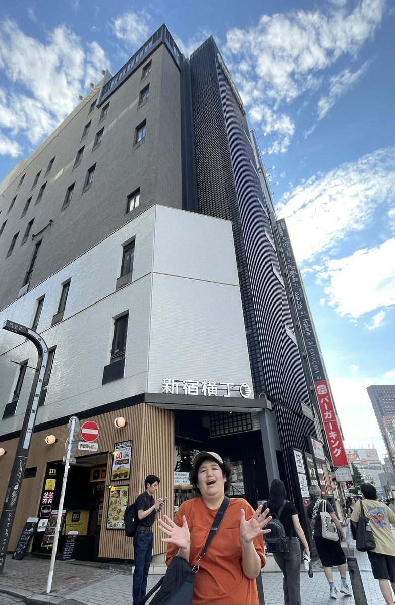 親子みたいと他の芸人さんから言ってもらって嬉しい🥹
いやもう、今日も駅まで導いて下さり、また見落としていた聖地を教えてもらいました🥹イノチェルさん、ありがとうございました。