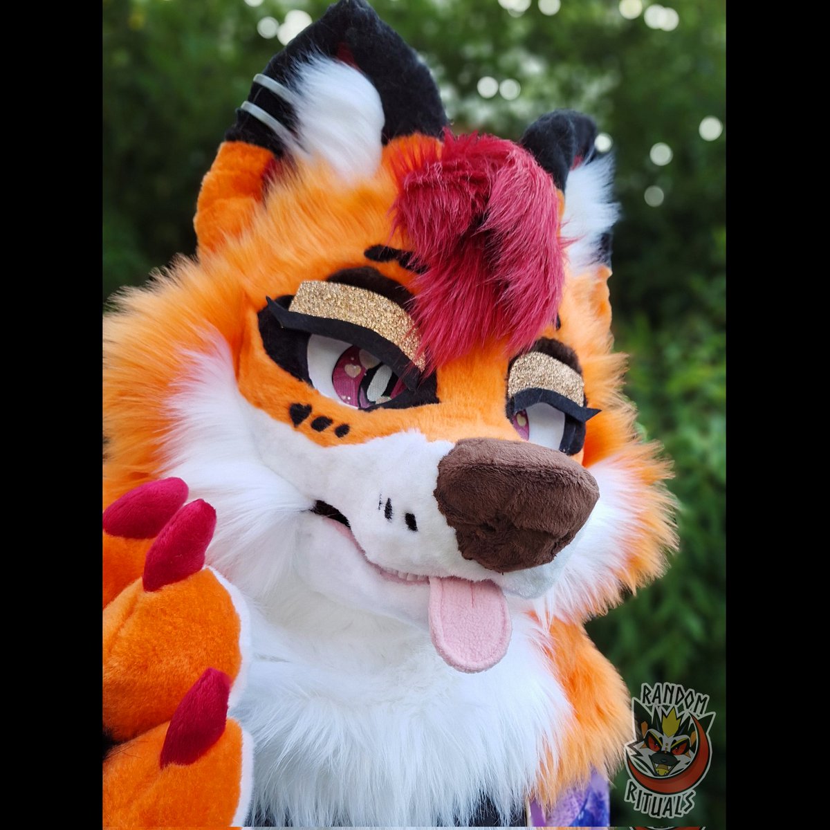🐺Random Rituals🌙 (@random_rituals) on Twitter photo JITSUNE THE FOX
This beautiful lady met her owner yesterday and I was so happy to see how lovely is on <a href="/Jitsune_fox/">Jitsune.fox</a> ❤️
Welcome to the Hell Pack🔥
#thehellpack
#fursuit #fursuitmaker #foxfursuit JITSUNE THE FOX
This beautiful lady met her owner yesterday and I was so happy to see how lovely is on <a href="/Jitsune_fox/">Jitsune.fox</a> ❤️
Welcome to the Hell Pack🔥
#thehellpack
#fursuit #fursuitmaker #foxfursuit