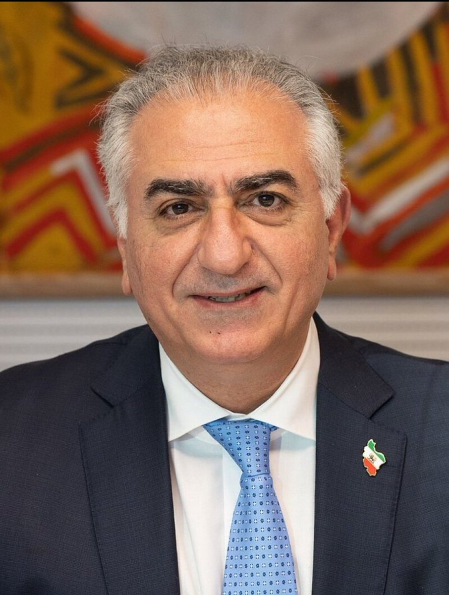 کوت کن بگو:
من به شاه ایران، #شاهنشاه_رضا_پهلوی اعتماد دارم.

#جاويدشاه‌