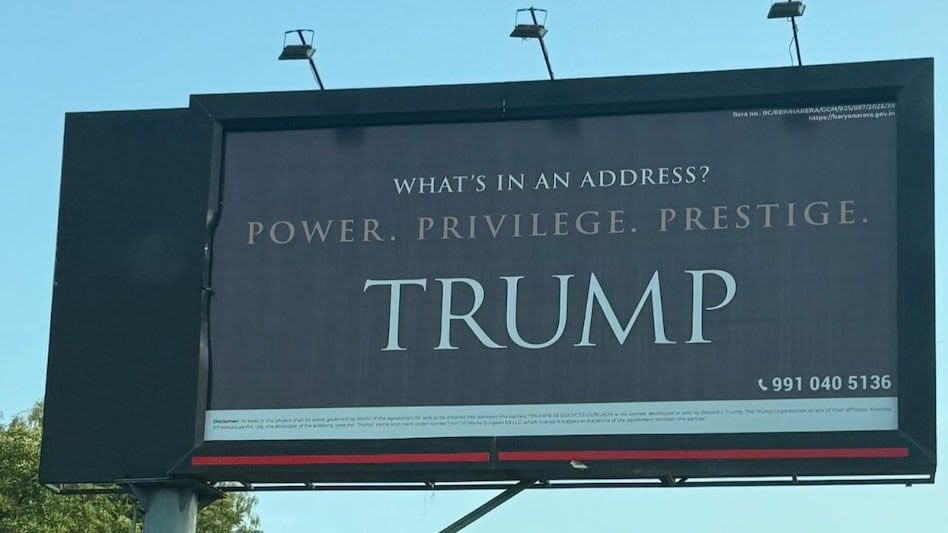 Modified_Hindu9's tweet image. 💸 India’s economy is clearly collapsing...

Just look at all the new Trump Towers rising sky-high.

🏙️ Nothing says &quot;𝙛𝙞𝙣𝙖𝙣𝙘𝙞𝙖𝙡 𝙙𝙤𝙤𝙢&quot; like luxury high-rises selling 𝙥𝙤𝙬𝙚𝙧, 𝙥𝙧𝙞𝙫𝙞𝙡𝙚𝙜𝙚 &amp;amp; 𝙥𝙧𝙚𝙨𝙩𝙞𝙜𝙚.

#TrumpTowers #IndianEconomy #SarcasmAlert…