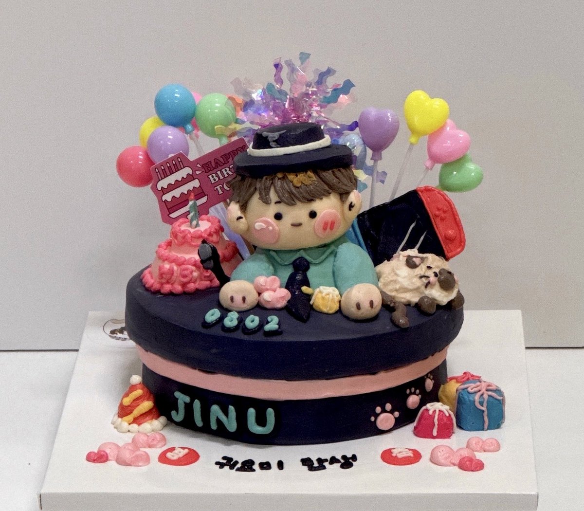 Jinu_lover's tweet photo. 그래도 사장님께서 최선을 다하셧다는것은 알수잇엇음… https://t.co/7bJk0yzMLK
