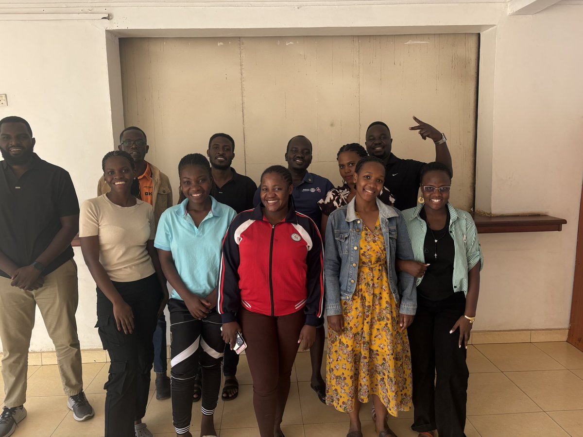Earlier today, we had our first physical guest mentorship session at Destadia. 

#ClubDestadia
#DestadiaPR
