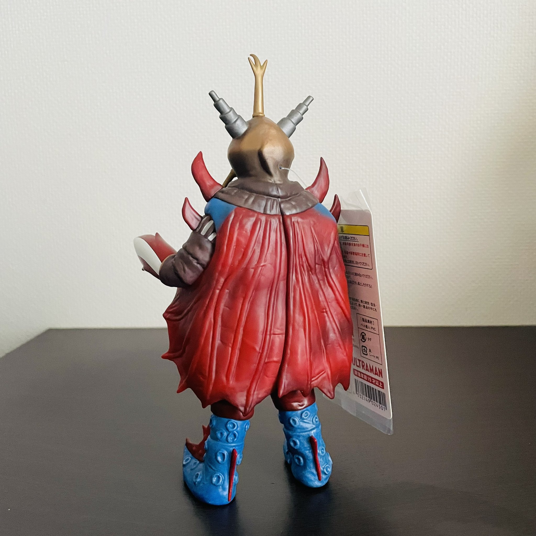 ウルトラ大怪獣シリーズ5000EX バット星人 ウルトラ大怪獣シリーズ5000EX バット星人 | 帰ってきた