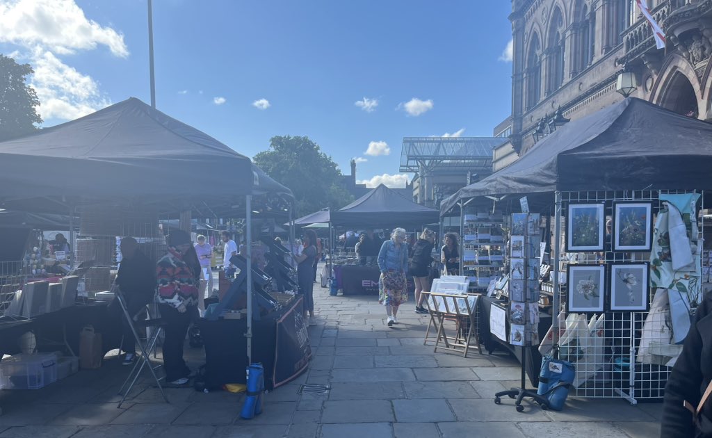The market is getting ready to greet customers but I m ready and waiting by the statue in Town Hall Square to take people on The Chester Tour at 10.30. Another qualified guide will be there at 2pm to show you this historic city too. Tickets: chestertours.org or pay cash.