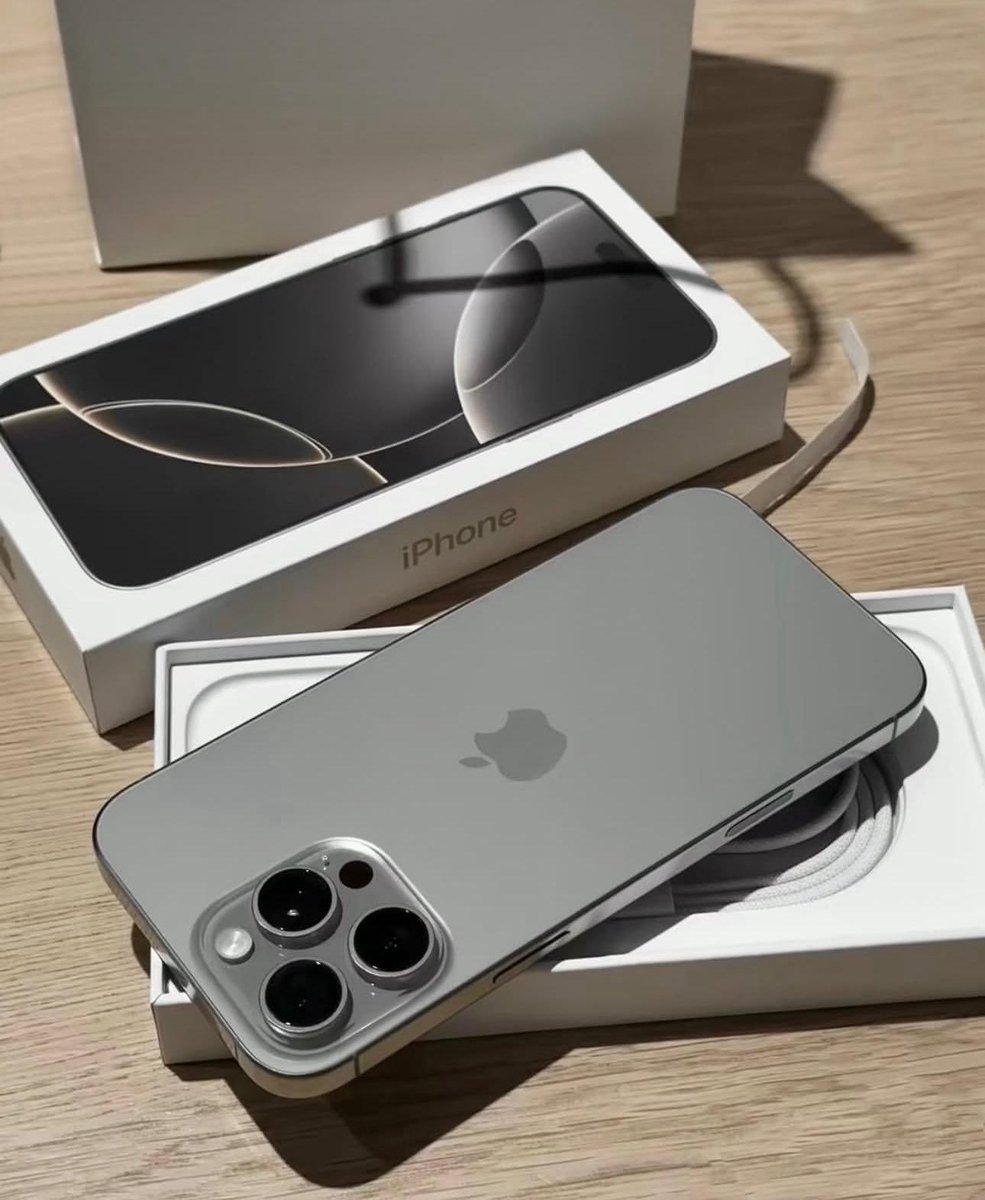 thekingsmanUG's tweet image. Your dream iPhone is just a call away at a price that makes sense.
Only at @zero_to_one_ug
Boxed
🍏13 128 - 1.6M
🍏13 256gb - 1.7M
Boxed
🍏13 pro 128gb - 1.85M
🍏13 pro 256gb - 1.95M
🍏13 pro 512gb - 2.1M
📍 PG-40, New Pioneer Mall
📞 0752044500
#WelcomeToTheNextLevel