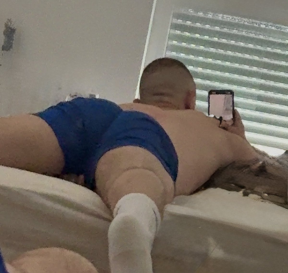 bistudentzg tweet media