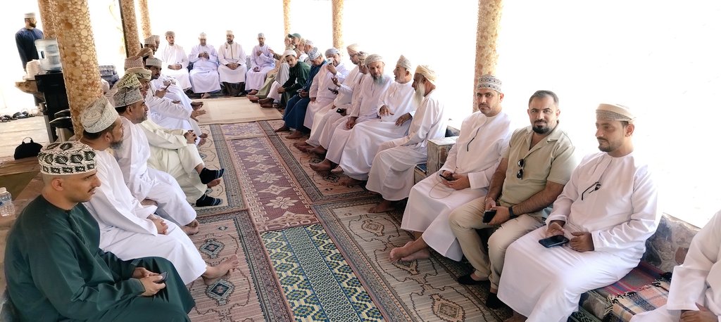 sad01231's tweet photo. #الملتقى_الصحفي_بالجبل_الأخضر
#أصالة_الداخلية
#سلطنة_عمان
كوكبة من الإعلاميين والصحفيين يزورون قرية السوجرة بولاية الجبل الأخضر
قرية السوجرة تقع بين احضان الجبال الشامخة وتمتاز بزراعة الفواكة كالرمان. https://t.co/8lA9RxH2UB