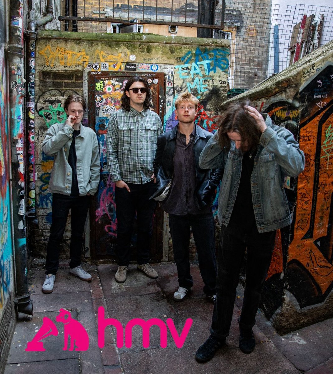 Rosellas (@rosellasband) on Twitter photo Thanks to everyone who came down to see us at The Grace in London last night 🌹
Today we’re in Glasgow playing in store at <a href="/hmvArgyleSt/">hmv Glasgow Argyle</a> from 2pm before a headline show tonight at <a href="/flyduckglasgow/">The Flying Duck</a> 🏴 Thanks to everyone who came down to see us at The Grace in London last night 🌹
Today we’re in Glasgow playing in store at <a href="/hmvArgyleSt/">hmv Glasgow Argyle</a> from 2pm before a headline show tonight at <a href="/flyduckglasgow/">The Flying Duck</a> 🏴