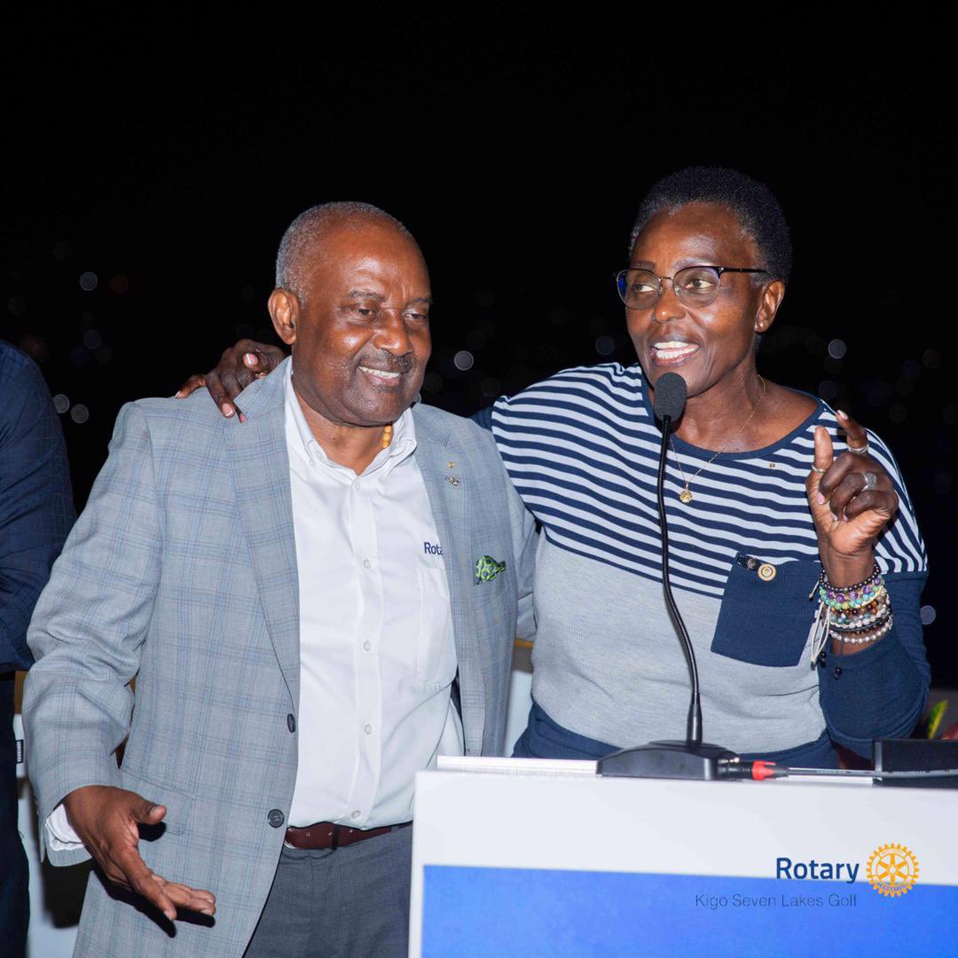 Kigo 7 Lakes Golf Rotary Club (@kigo7lakes) on Twitter photo .<a href="/Emmanuel_Rotary/">Emmanuel Katongole</a>, Rotary International Director and Endowments & Major Gifts Advisor for Africa, commended <a href="/jjkariisa/">Julie Kariisa</a> for the remarkable support she continues to extend to President <a href="/KKariisa/">Kin Kariisa🇺🇬</a> contributing to the effective leadership of his presidency.
#kigo7lakes .<a href="/Emmanuel_Rotary/">Emmanuel Katongole</a>, Rotary International Director and Endowments & Major Gifts Advisor for Africa, commended <a href="/jjkariisa/">Julie Kariisa</a> for the remarkable support she continues to extend to President <a href="/KKariisa/">Kin Kariisa🇺🇬</a> contributing to the effective leadership of his presidency.
#kigo7lakes