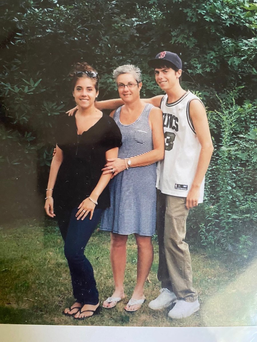 5 years without you just doesn’t seem real. Until we meet again I’ll be making you proud down here 💜💜 love you forever