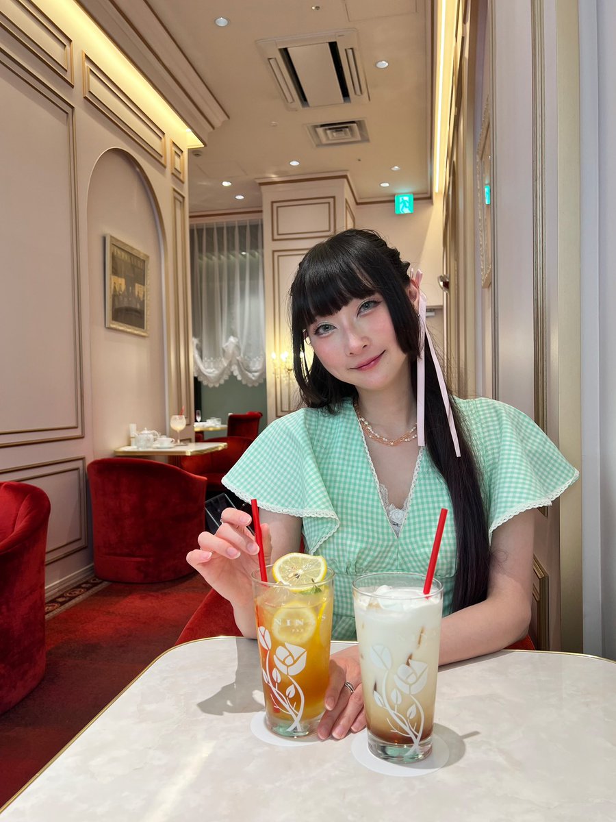 minori (@cute_minori) on Twitter photo HAPPY BIRTHDAY RinRinちゃん✨
<a href="/RinRin_Doll/">RinRin Doll</a> ちゃんと一緒に美味しいフレンチ食べたあとNina’s でお茶してきた♪今年もお祝いさせてくれてありがとう〜♡良い一年になりますように! HAPPY BIRTHDAY RinRinちゃん✨
<a href="/RinRin_Doll/">RinRin Doll</a> ちゃんと一緒に美味しいフレンチ食べたあとNina’s でお茶してきた♪今年もお祝いさせてくれてありがとう〜♡良い一年になりますように!