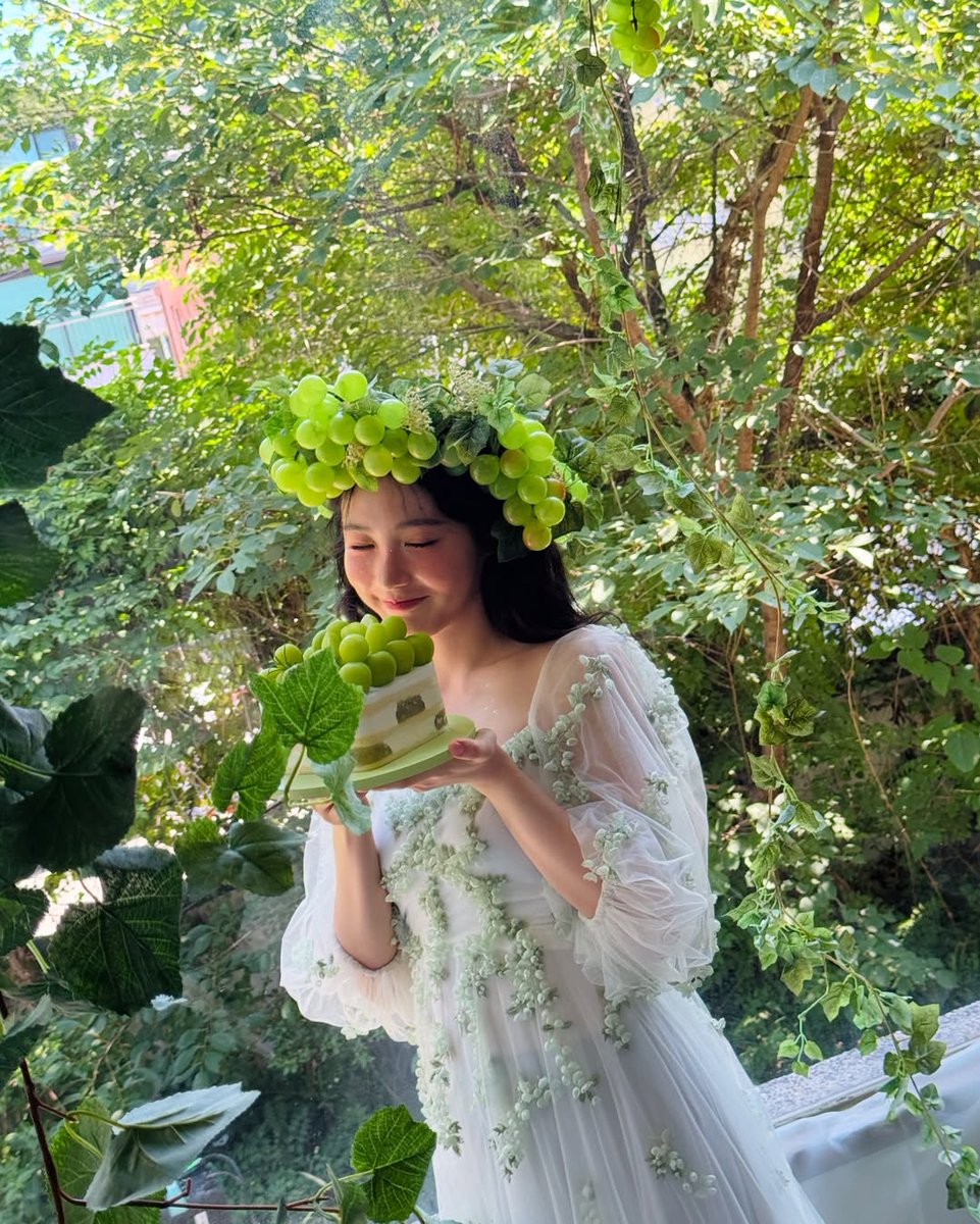 shinyeyeye's tweet image. 250802 앤피오 인스타

‘𝐀 𝐓𝐖𝐎𝐒𝐎𝐌𝐄 𝐏𝐋𝐀𝐂𝐄’ Behind💚

#신예은 #ShinYeEun
#투썸플레이스 #ATWOSOMEPLACE