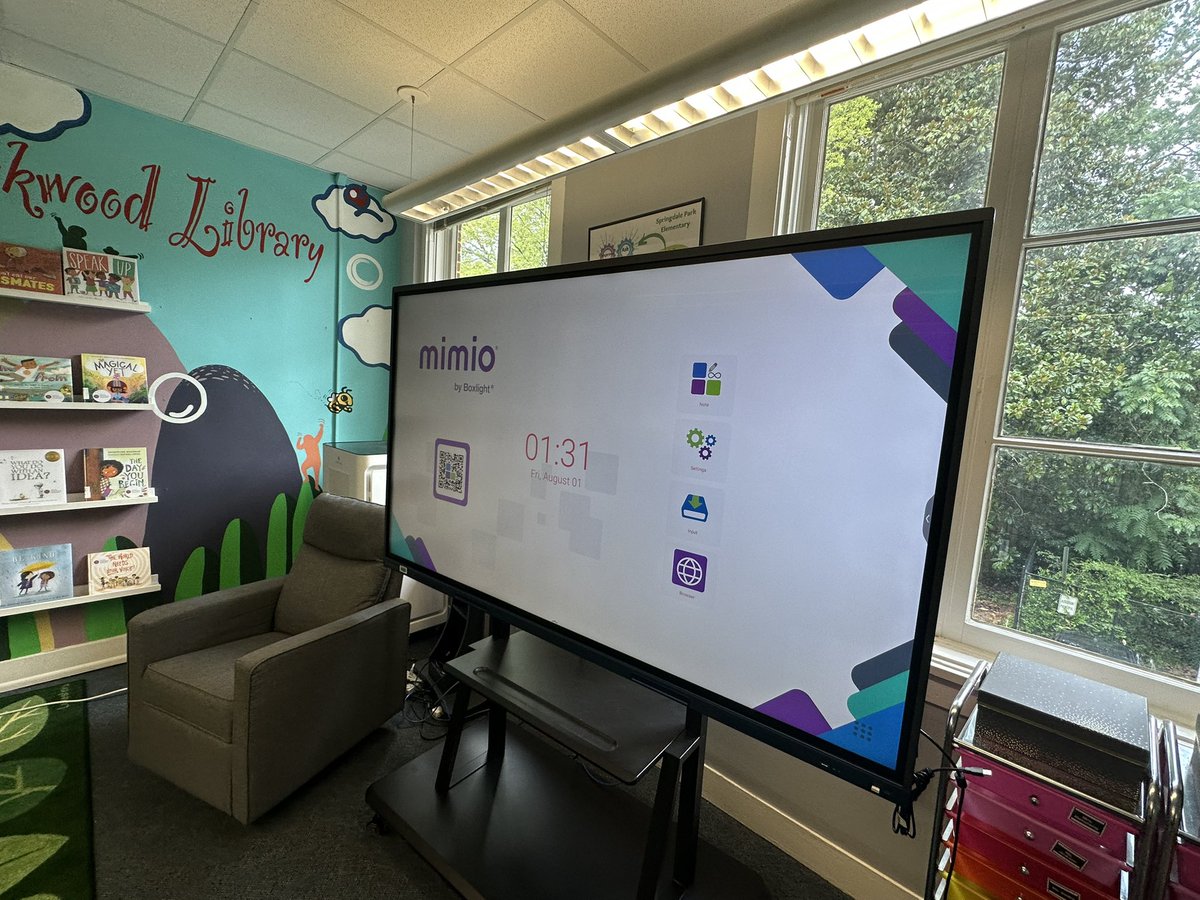Big thanks to <a href="/APSITMylecia/">Mylecia Sims</a> for training our <a href="/APS_SPARK/">Springdale Park</a> teachers on the new Clevertouch smart boards! 💡📱 We’re excited and ready to use them with our students to enhance learning in every classroom. 🙌 so grateful for this resource! <a href="/drjtoney/">𝔻𝕣. 𝕁𝕖𝕟𝕟𝕚𝕗𝕖𝕣 𝕋𝕠𝕟𝕖𝕪💚🌳🐉</a> <a href="/sarapruett5/">Sara Pruett</a> <a href="/apssupt/">Dr. Bryan Johnson</a>