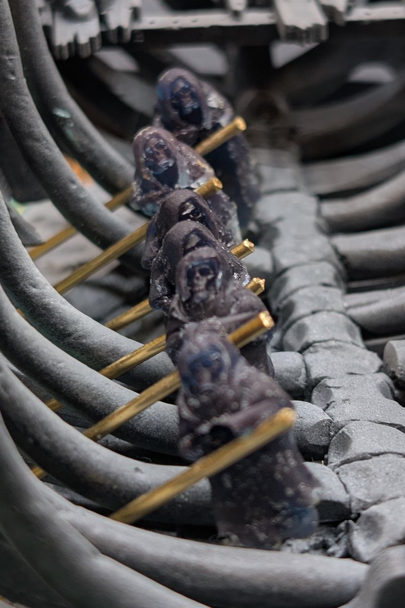 CoreGamesEvents's tweet image. One week till the AoS Cardiff GT and here I am making rowing ghosts

#warhammercommunity #PaintingWarhammer #paintslam25 #WARMONGERS #nighhaunt #aos