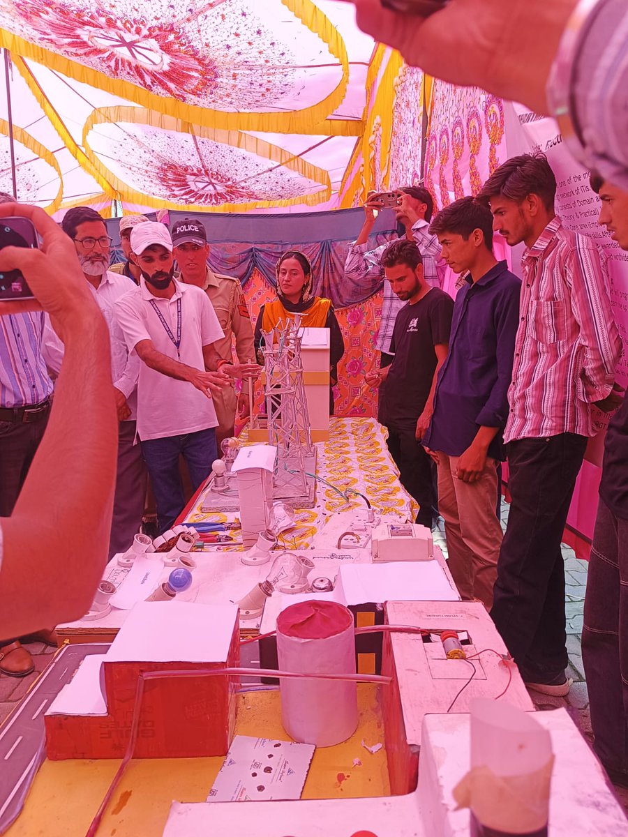 🚀 Entrepreneurship begins with Empowerment!

The Capacity Building for Entrepreneurship Mela under #MissionYUVA is live across all 20 districts of Jammu &amp; Kashmir!

🎯 Skilling | 💡 Business Ideas | 💼 Mentorship
From ITIs to Colleges—young minds are stepping forward to dream,