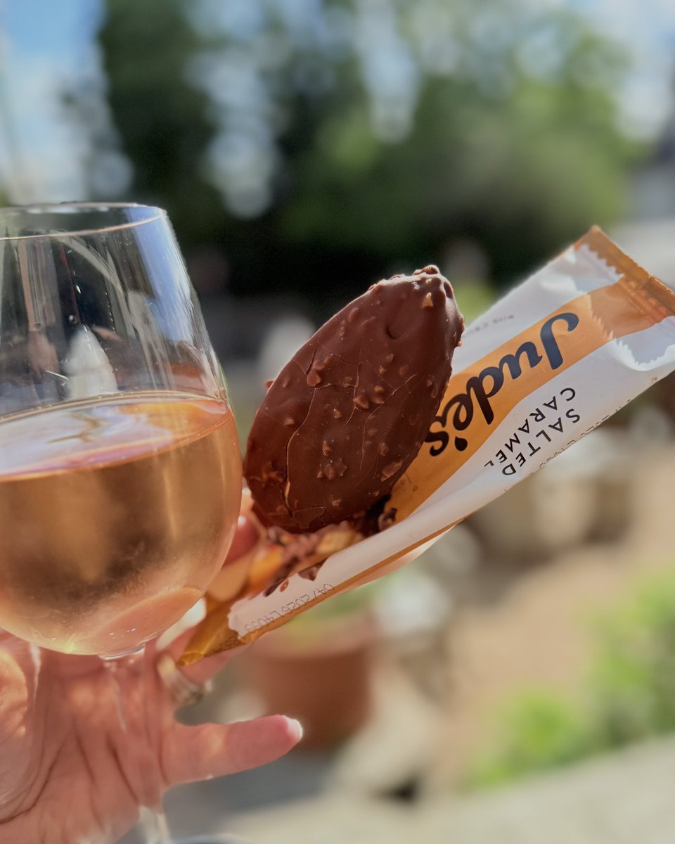 The Bell, Fetcham (@bellpubfetcham) on Twitter photo Want to sweeten up your Alfresco experience?
Our <a href="/Judesicecream/">Jude's Ice Cream</a> salted caramel lollies are the perfect way to curb that sweet tooth and beat the heat!
Available from our Bar Snack Menu!
<a href="/YoungsPubs/">Young's Pubs</a>
#icecream #barsnacks Want to sweeten up your Alfresco experience?
Our <a href="/Judesicecream/">Jude's Ice Cream</a> salted caramel lollies are the perfect way to curb that sweet tooth and beat the heat!
Available from our Bar Snack Menu!
<a href="/YoungsPubs/">Young's Pubs</a>
#icecream #barsnacks