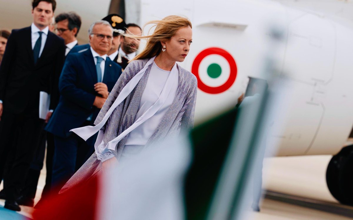 "Subdoli sono altri comportamenti", #Meloni risponde  ai vescovi. L'attacco della #Cei sui #migranti   iltempo.it/politica/2025/… #2agosto