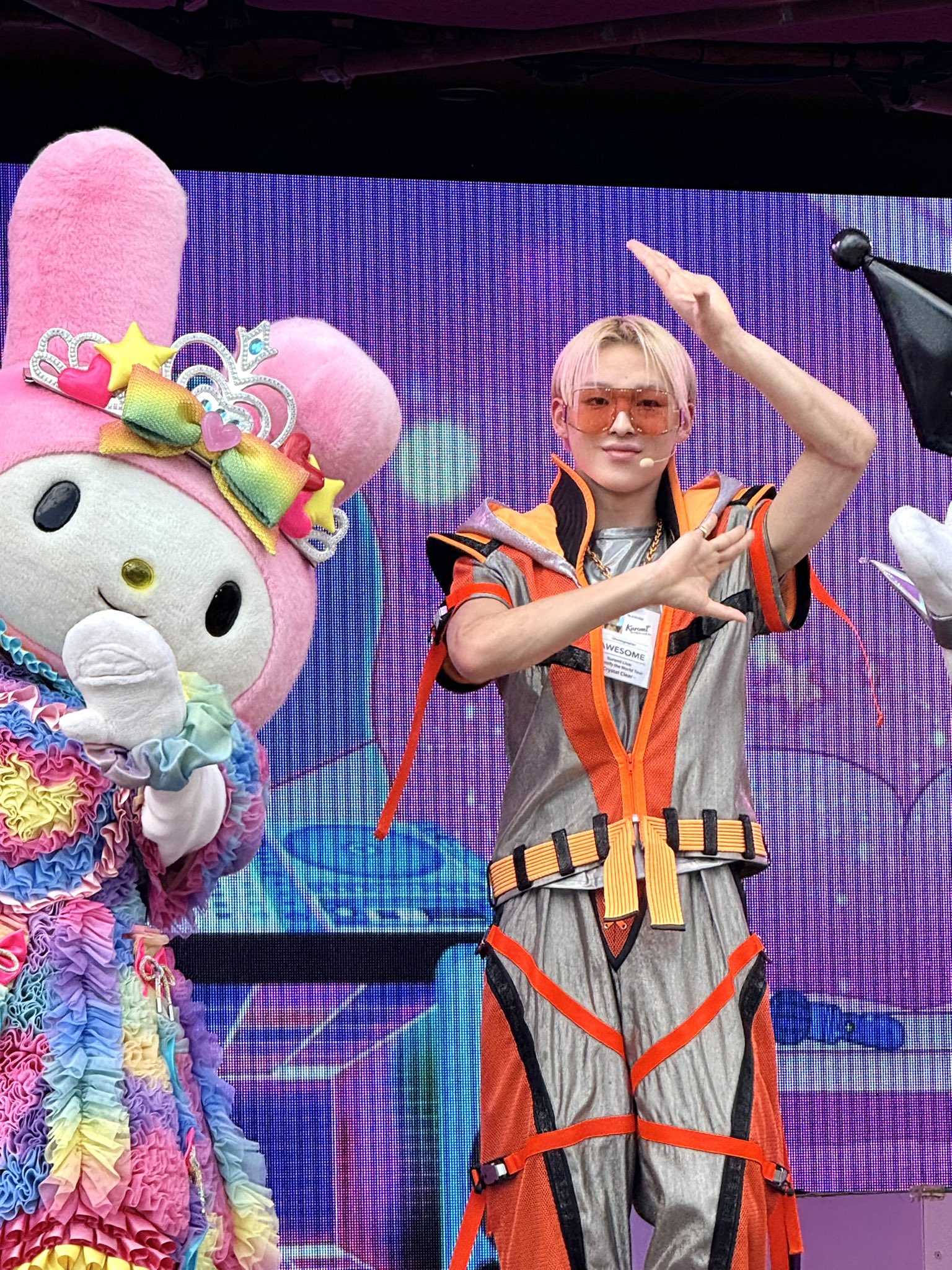非売品・限定物 未開封TikTok LIVE ユニバクッション 限定・非売品 TikTok LIVE ユニバクッション
