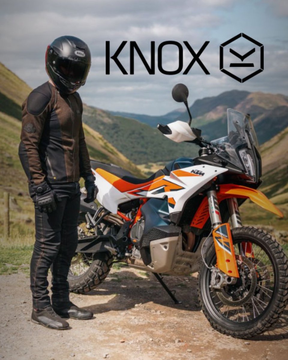 js_accessories's tweet image. 🇬🇧 Knox – 40+ years of British innovation in motorcycle protection!

From body armour to riding gear, Knox is built for any rider, any bike, any climate. Find your perfect fit at J&amp;amp;S Accessories today!

#KnoxArmour #SummerRiding #MotorcycleGear #RideSafe #JSAcessories