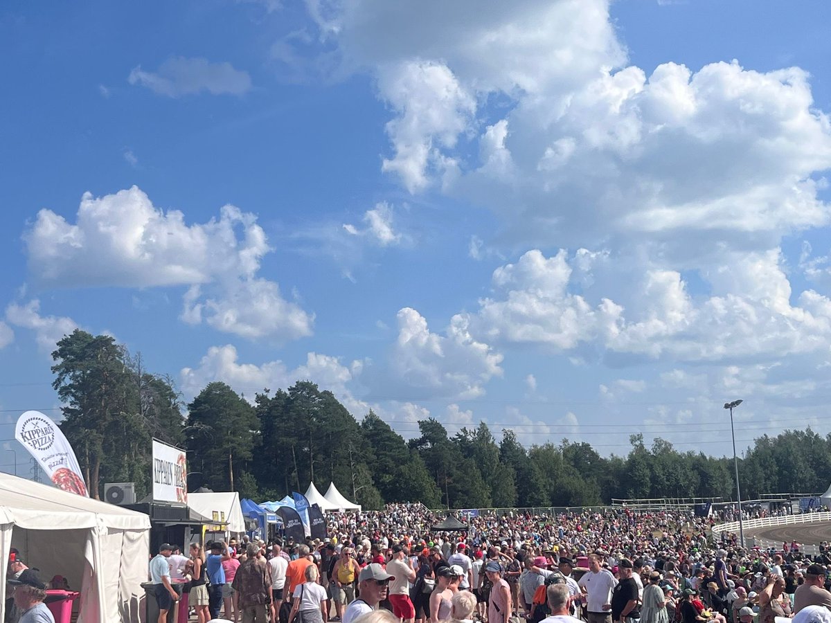 Yleisömeri Oulusa. #kuninkuusravit #ravit