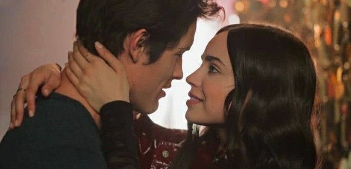 Sofia Carson Brasil tweet media