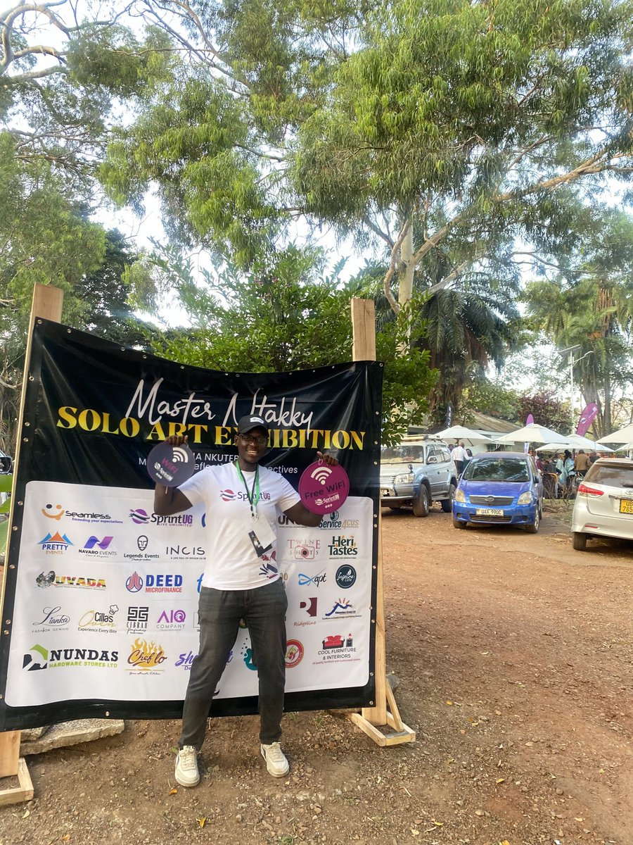 The ''Ija Nkutebeze'' theme sparked meaningful reflections at Master Ntakky's solo art exhibition show that happened yesterday at the Nommo Gallery. @SprintUG is grateful for being part of  the experience.

#SprintUG #IjaNkutebeze #ArtAndMemories.
<a href="/MasterNtakky/">MASTER NTAKKY</a> <a href="/Seamlessug/">Seamless Uganda</a>
