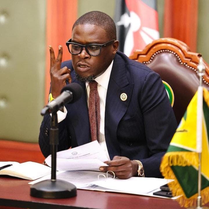 Nairobi Governor His Excellency <a href="/SakajaJohnson/">Sakaja Arthur Johnson</a>'s Two-Term Broad-Based Government Agenda — Kumi Bila Break (KBB).
 As Nairobians, we stand united in support of H.E. Governor Sakaja’s visionary leadership and his commitment to a broad-based.