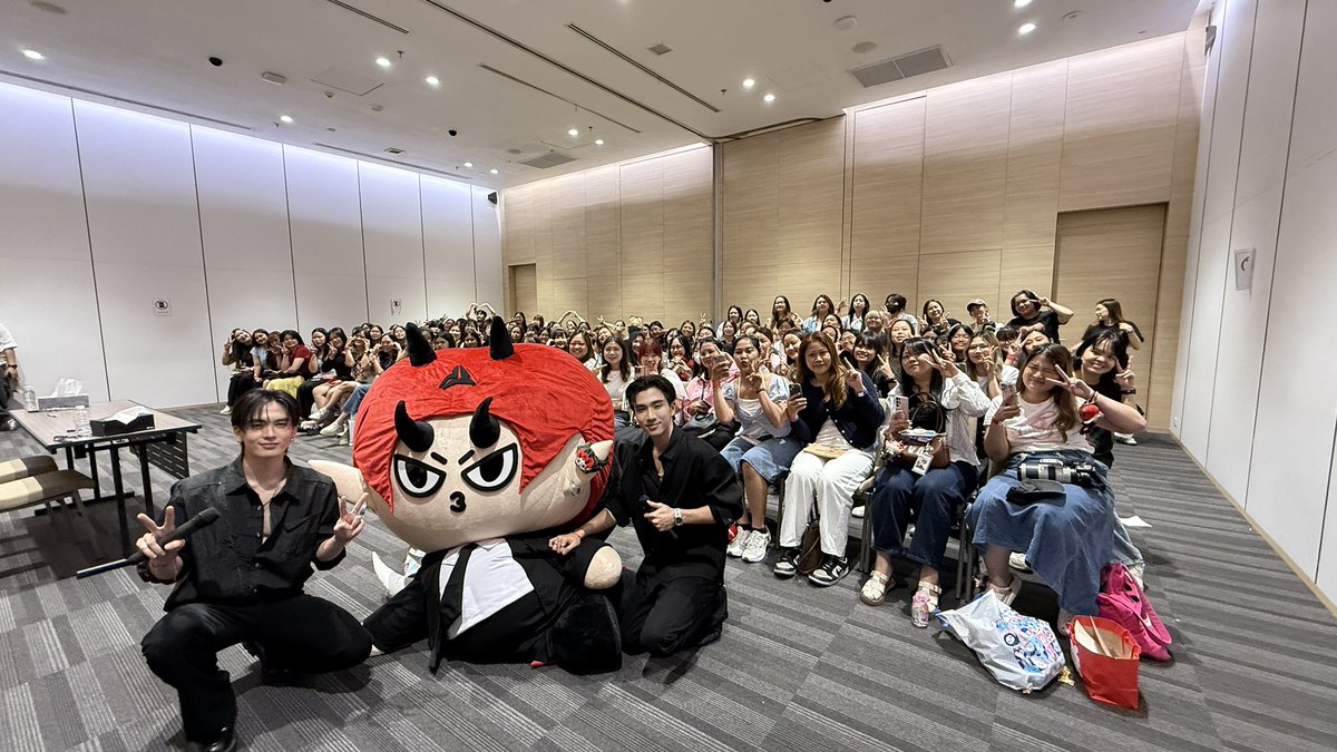 GMMTV SHOP tweet media