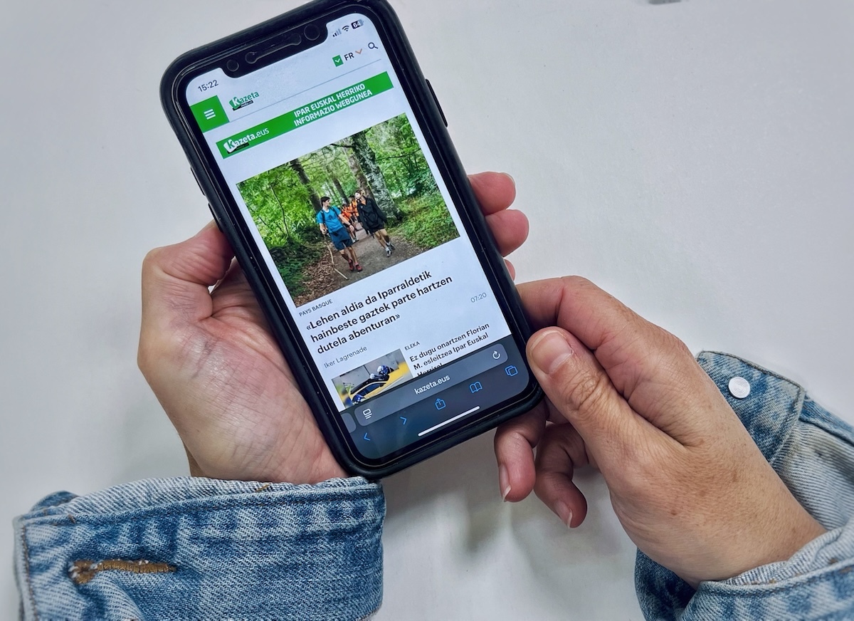 Agorrilean bakantzetan da KAZETA.EUS

Gure ataria hetsirik izanen da agorrilaren 1etik eta 31ra  bitarte. Haatik, soseguz irakurtzeko erreportaje, elkarrizketa eta albisteak atzemanen ditu irakurleak hilabete honetako portadan. 

▶️kazeta.eus/eu/info_kz/202…