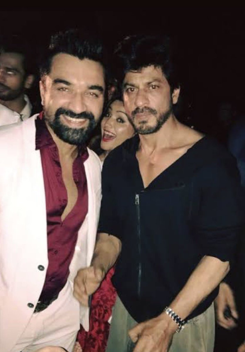 Ajaz Khan (@ajazkhanactor) on Twitter photo Heartfelt congratulations to Shah Rukh Khan Bhai on this well-deserved recognition for Jawan. Your talent and hard work continue to captivate audiences worldwide.
<a href="/iamsrk/">Shah Rukh Khan</a> <a href="/RedChilliesEnt/">Red Chillies Entertainment</a>
#NationalFilmAwards #jawan #ShahRukhKhan𓀠 #kingkhan Heartfelt congratulations to Shah Rukh Khan Bhai on this well-deserved recognition for Jawan. Your talent and hard work continue to captivate audiences worldwide.
<a href="/iamsrk/">Shah Rukh Khan</a> <a href="/RedChilliesEnt/">Red Chillies Entertainment</a>
#NationalFilmAwards #jawan #ShahRukhKhan𓀠 #kingkhan