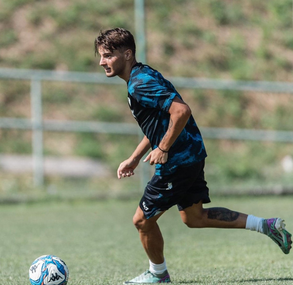 Luca Bendoni (@lucabendoni) on Twitter photo โผ๏ธ๐ต Napoli 18yo winger Matteo Malasomma joins Feyenoord on a permanent free transfer. Malasomma will travel on Sunday to the Netherlands in order to sign a 2+1 year contract. He will then join Dirk Kuyt's Dordrecht on loan. <a href="/SkySport/">skysport</a> #Feyenoord #Napoli 1st <a href="/FeyenoordTM/">Feyenoord Transfermarkt</a> โผ๏ธ๐ต Napoli 18yo winger Matteo Malasomma joins Feyenoord on a permanent free transfer. Malasomma will travel on Sunday to the Netherlands in order to sign a 2+1 year contract. He will then join Dirk Kuyt's Dordrecht on loan. <a href="/SkySport/">skysport</a> #Feyenoord #Napoli 1st <a href="/FeyenoordTM/">Feyenoord Transfermarkt</a>