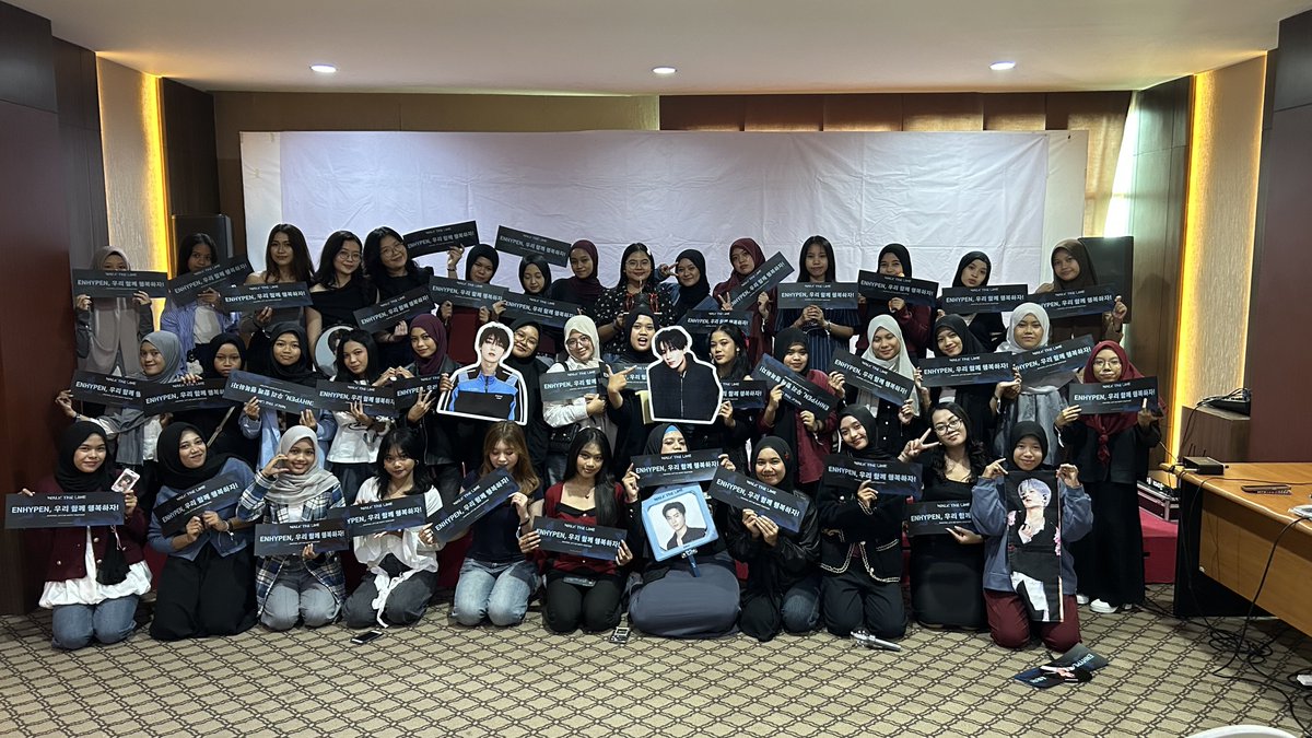 event recaps!
𝐖𝐀𝐋𝐊 𝐓𝐇𝐄 𝐋𝐈𝐍𝐄 𝐒𝐔𝐌𝐌𝐄𝐑 𝐄𝐃𝐈𝐓𝐈𝐎𝐍

#ENHYPEN
#EN_WORLDTOUR_WALKTHELINE 
#WALKTHELINE_IN_JAPAN
#CONNECT 
#fromENGENEtoENHYPEN
#ENGENELOMBOK