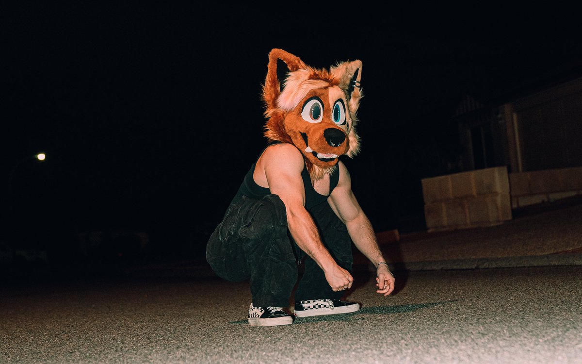 He thinks he’s cool 🙄