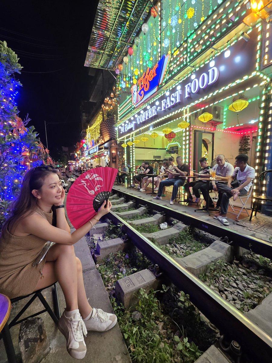 Noelle | Lydian Labs| Malaysia Blockchain Week (@nonolee97) on Twitter photo Short but sweet hanoi trip for <a href="/gmvn_official/">GM VIETNAM (🌞,🇻🇳) | Vietnam Blockchain Week</a>
At least I got to check out the signatures✌️ Short but sweet hanoi trip for <a href="/gmvn_official/">GM VIETNAM (🌞,🇻🇳) | Vietnam Blockchain Week</a>
At least I got to check out the signatures✌️