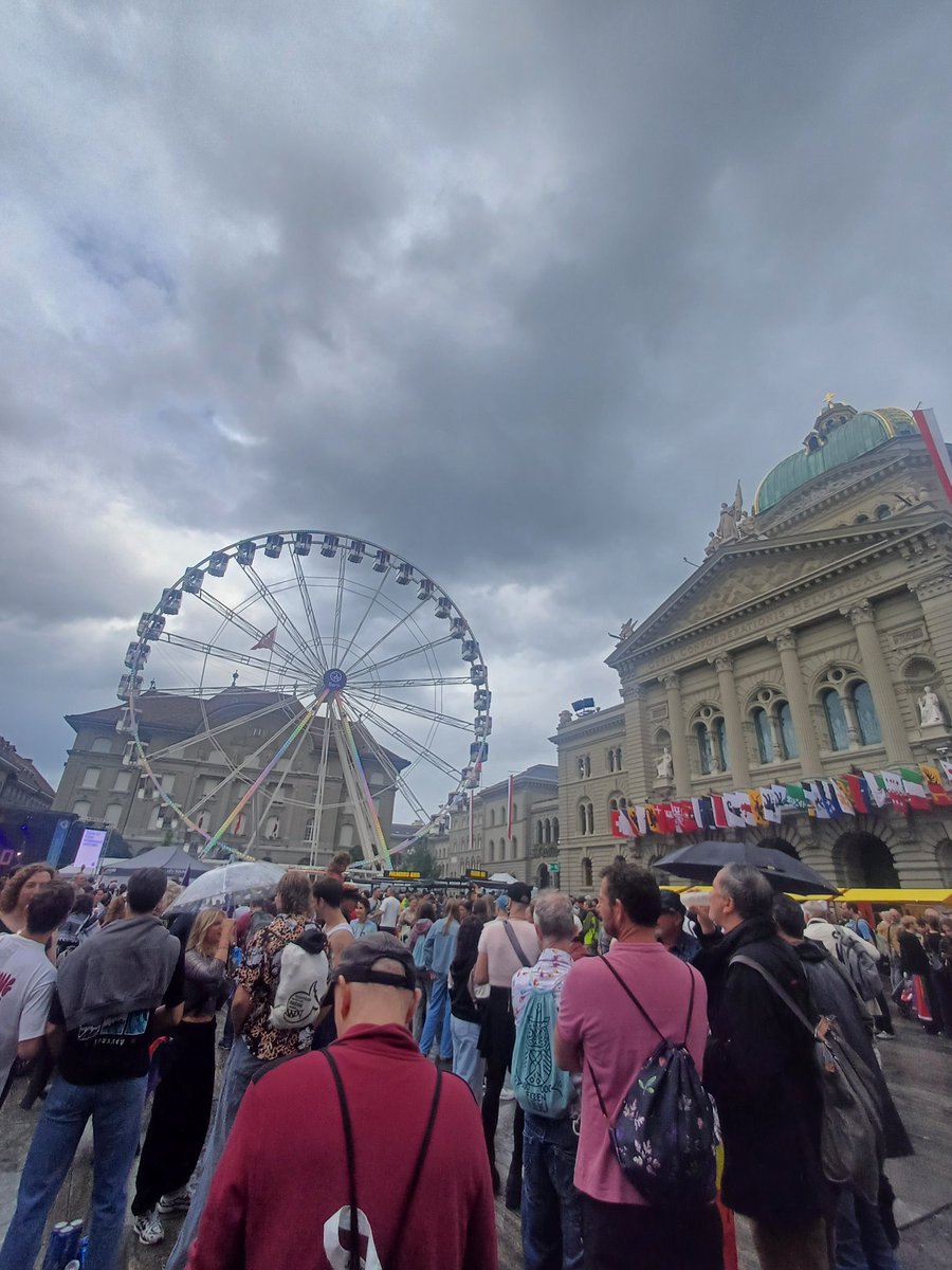 At #BernPride 2025 🏳️‍🌈, we reaffirmed the values of solidarity, inclusivity and equality which make our societies stronger 💪

🙏 to fellow @DipsForEquality from 🇧🇪 🇨🇦 🇩🇪 🇮🇪 🇱🇺 🇲🇽 🇸🇪 🇬🇧 &amp; 🇺🇦 for joining forces with our 🇪🇺 Delegation!

Zäme für Fröid, Widerstand und Liebi! 🌈