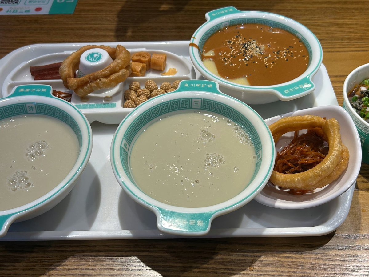 Hore590's tweet photo. 豆汁会惩罚每一个嘴硬的人
涮肉不会👏👏👏 https://t.co/VGUGtWQEdU