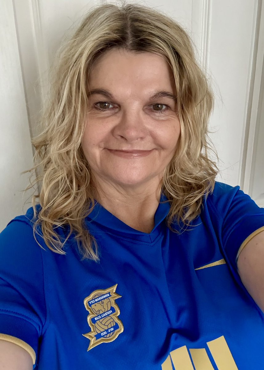 Memorial Match day Blues v Forest for my all time Blues hero 💙… and a chance to give the new seasons shirt a wear before the season kicks off next Friday 🥳💙⚽️ KRO