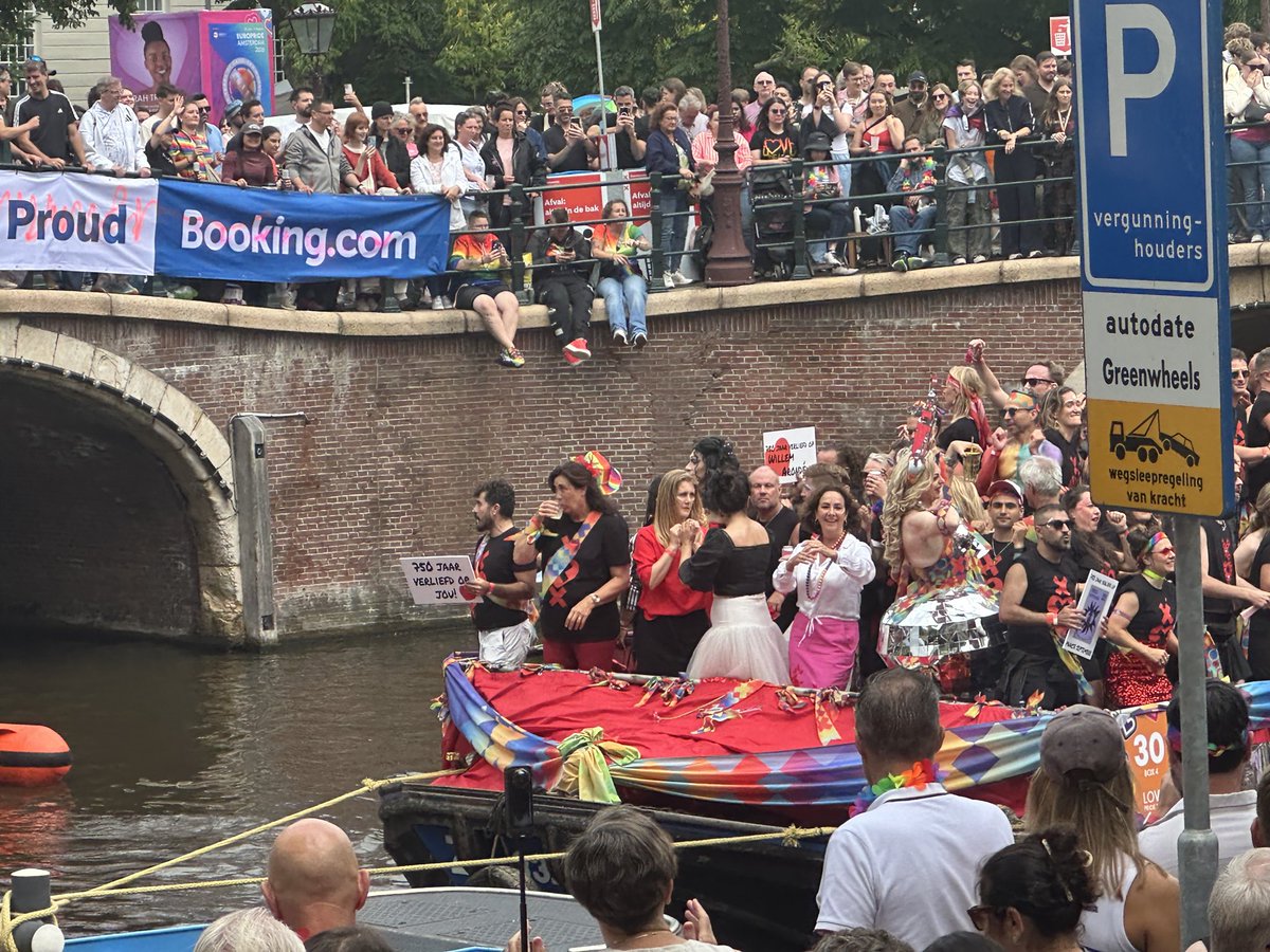 Femke@home! <a href="/amsterdampride/">Pride Amsterdam</a>