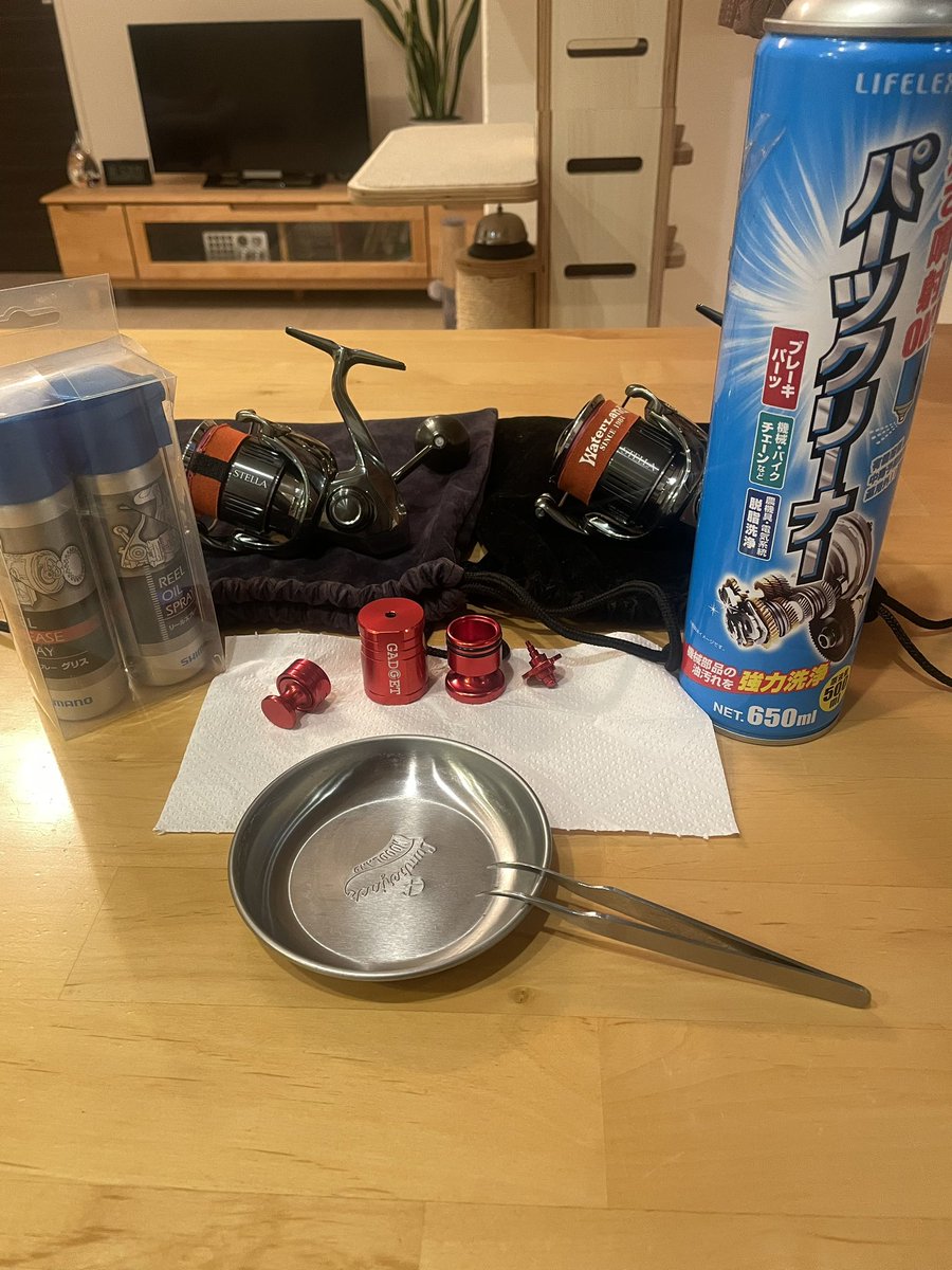 shimano043's tweet photo. 届いたので早速
ラインローラー洗浄→グリス充填
カラカラ音は鳴らなくなり、
しっとり動いてるから、たぶん大丈夫。
なはず。
#ステラ
#ラインローラー洗浄
#C3000MHG
#C5000XG https://t.co/dikZNc9zlw