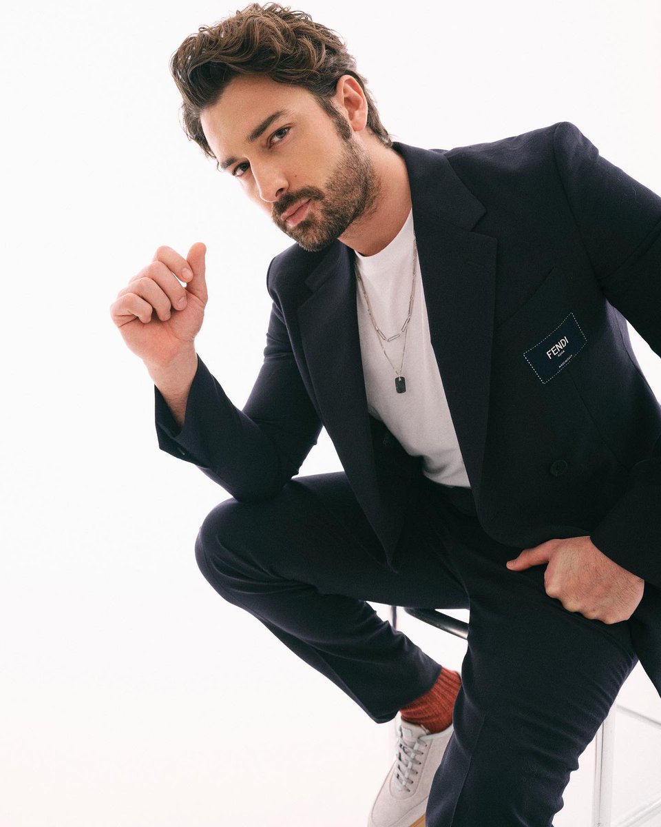 kutlu olsuun <a href="/AlpNavruz/">Alp Navruz</a> 🥂