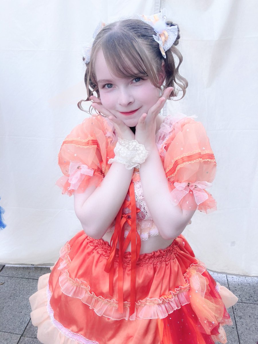 今年、絶対に会いに行こうと思ってたアイドルえまやすに会ってきた😆💓
めっちゃ可愛かったーー！一生懸命お話ししてる姿が可愛くて何でもOK(๑˃̵ᴗ˂̵)و ﾖｼ!

まじで国宝すぎる15歳です