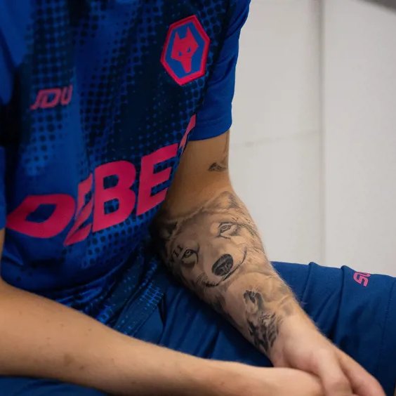Welcome to Wolves, David Møller Wolfe. Just when we thought it was all over, suddenly we're back. The name, the tattoo, this lad was born to play for Wolves. That's the left wing-back sorted. Great signing!. 🐺🇳🇴 #wwfc