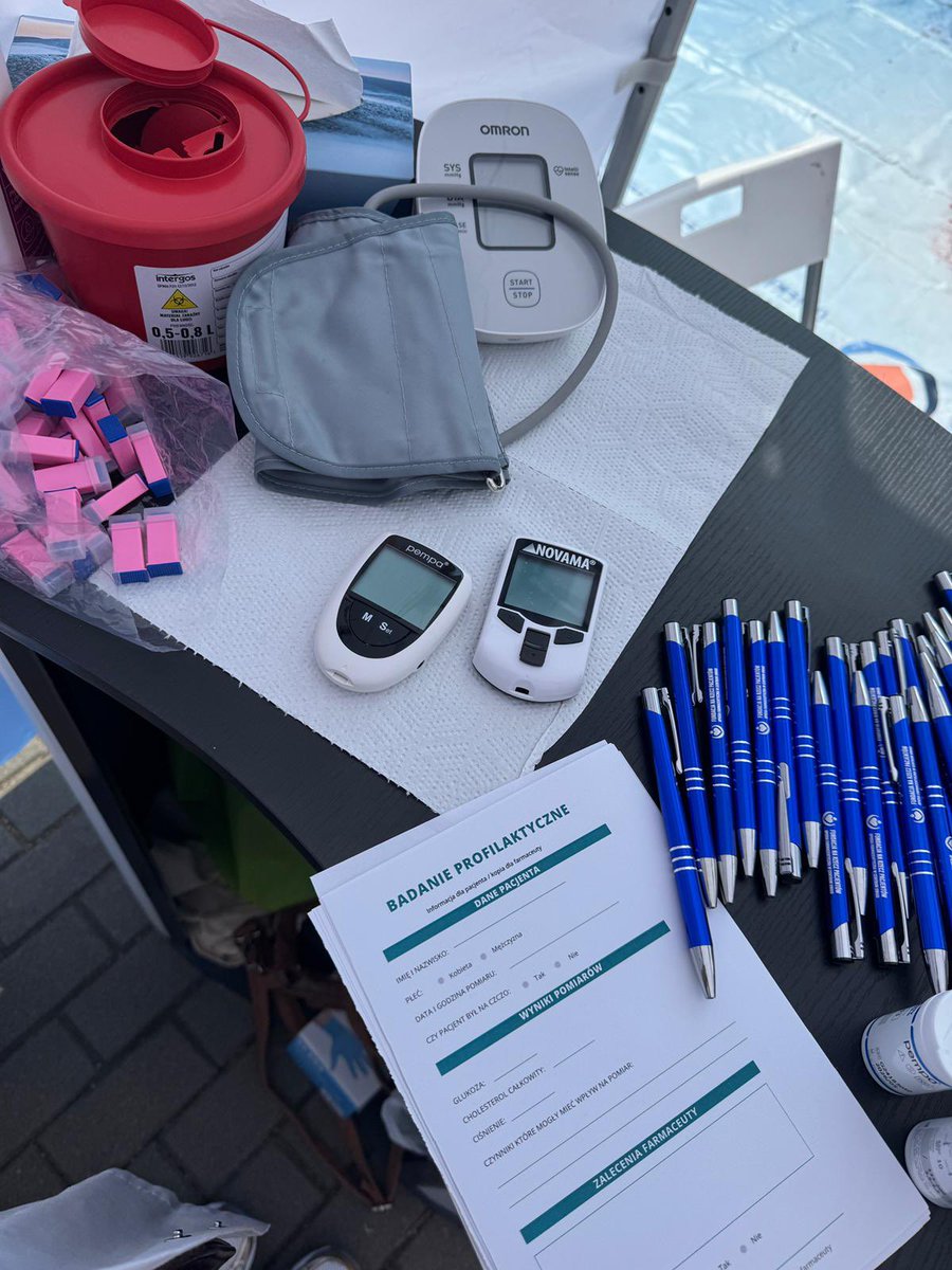 Jesteśmy dziś na Pikniku Krwiodawstwa na plaży miejskiej w Olsztynie 🇵🇱
W hołdzie Powstańcom Warszawskim mierzymy ciśnienie, cukier i cholesterol oraz edukujemy o zdrowiu.
Profilaktyka to też forma troski o Ojczyznę 💙
#PowstanieWarszawskie
<a href="/TVP3Olsztyn/">TVP3 Olsztyn</a> <a href="/NFZ_Olsztyn/">Magdalena Mil</a> <a href="/MZ_GOV_PL/">Ministerstwo Zdrowia</a>