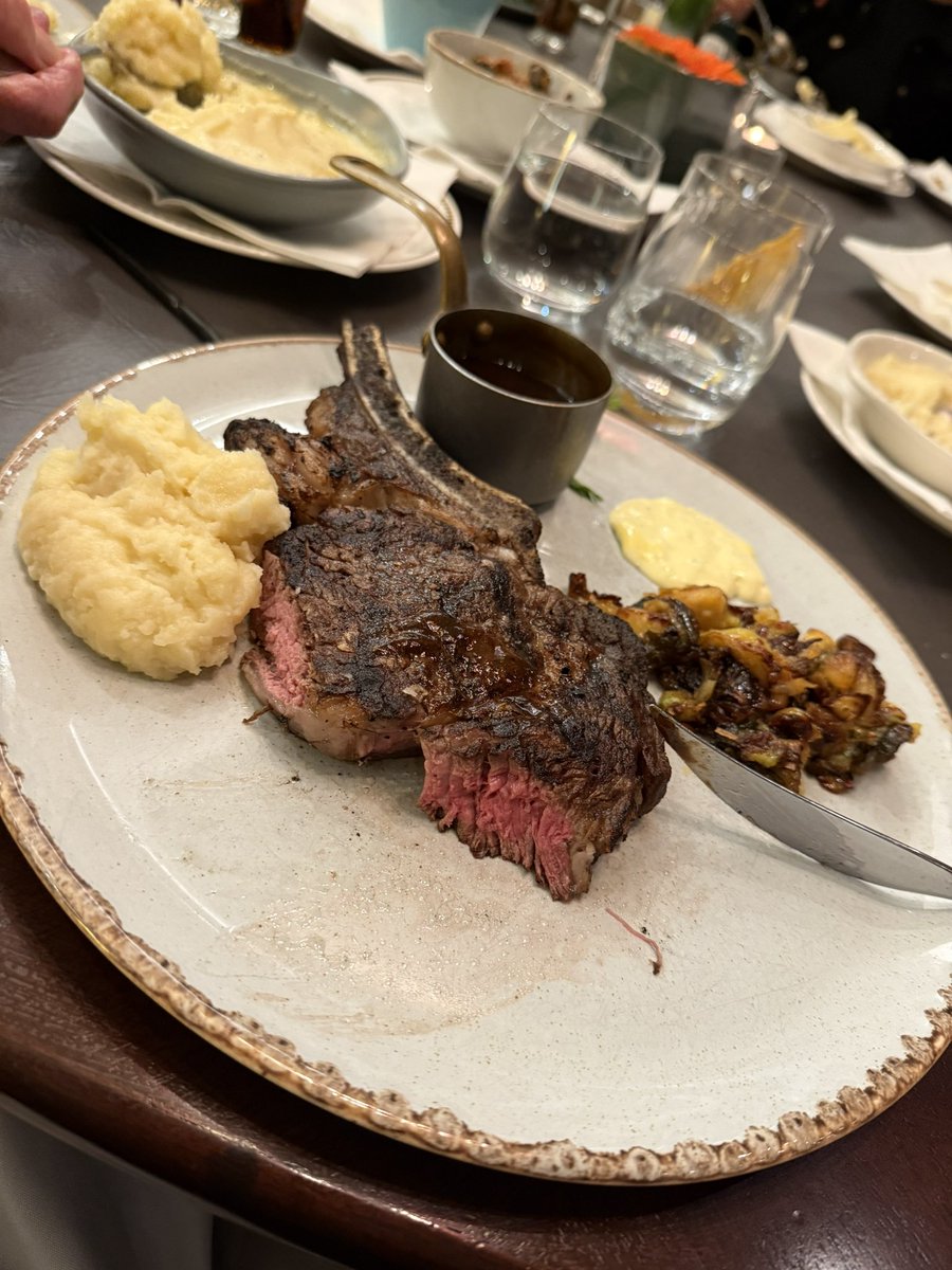 There is nothing better than a fkn steak dinner bro