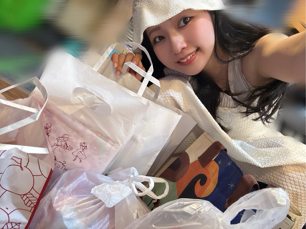 連日たくさんの差し入れありがとうございます😢
届いてるよ〜〜✨