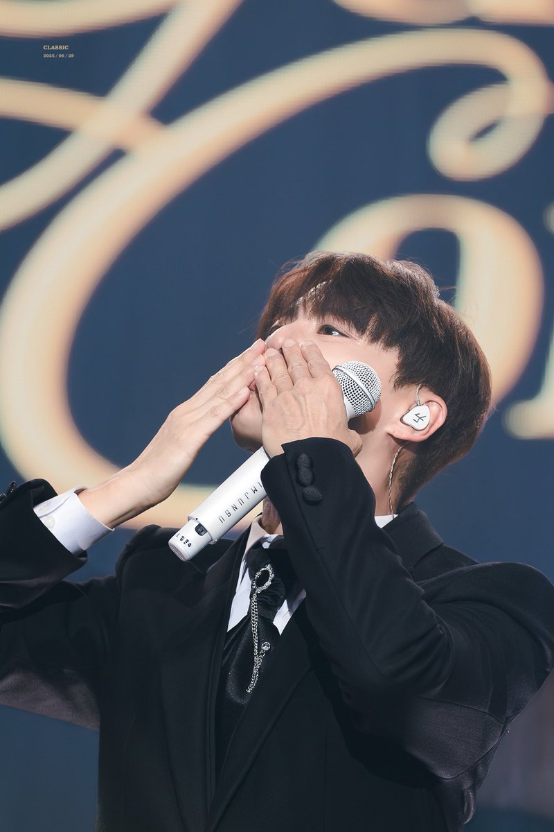 250629 PALMTREE ISLAND 3rd GALA CONCERT #XIA #김준수
in.leaplis.com/2456