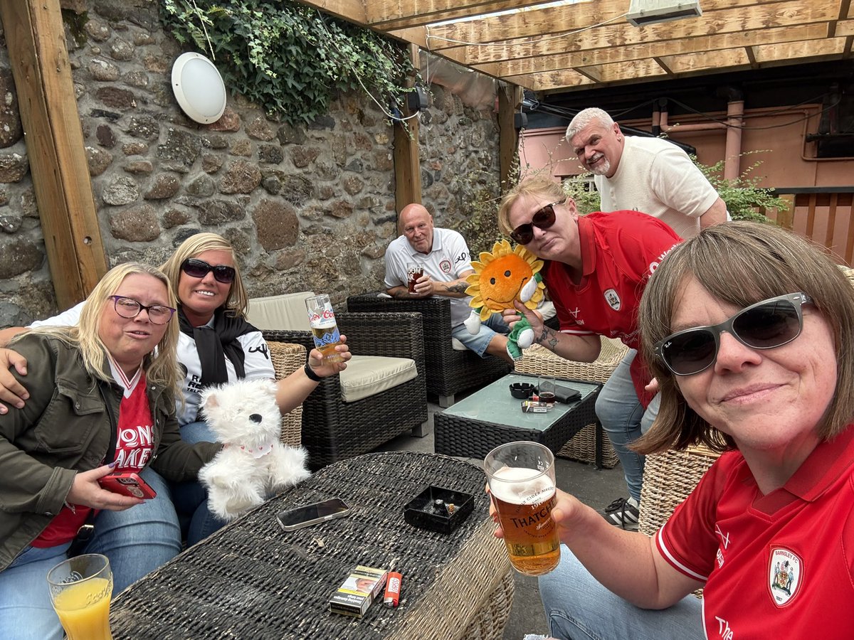 RebVicWebb's tweet photo. @BarnsleyFC East Dene Reds via Ivybridge https://t.co/6cyIZbrKiD