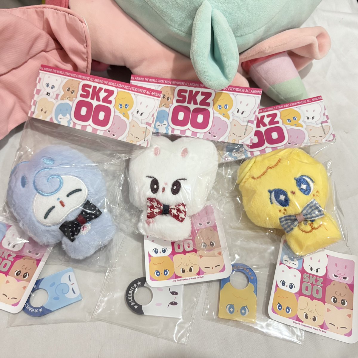 leviophile's tweet photo. #leviophilemails π
β Finally! my skz 5βclock, uhseuy dolls, and hyunlix unit pc haul are here!! π πΈ Thank you so much @seonskz for securely packing these items!
#KamsaHallyuMerch https://t.co/poCRoC383N
