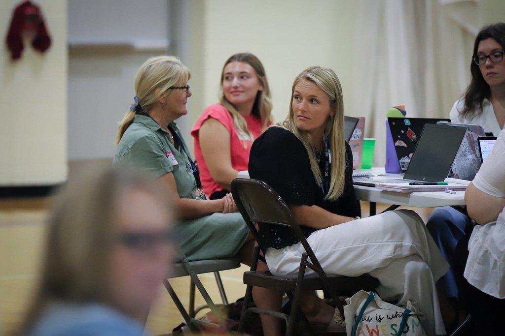 bcpsky's tweet photo. 📣 Welcome, 25-26 THRIVE Academy teachers! 🌟 THRIVE embodies the qualities of great educators. We’re excited to welcome you to the BCPS family and are here to help you grow every step of the way! 💛

#BCPSTHRIVE #NewTeacherSupport #WeAreBCPS #THRIVEWithUs https://t.co/MSbnmULD1C